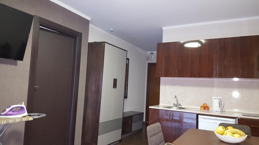 Mimino Apartment Deluxe First Line  Batoumi Extérieur photo
